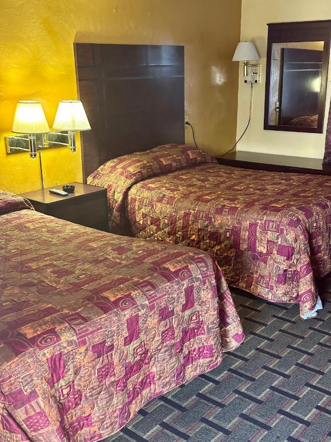 Motel 301 Orient Park Екстер'єр фото